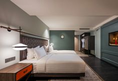 Bilik Tidur 7 The George Penang by The Crest Collection
