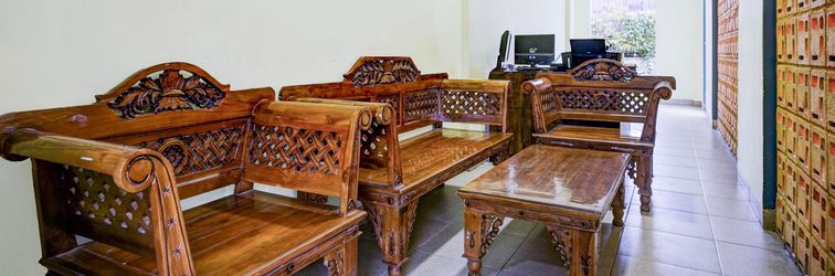 Lobby Hotel O Balige City Near Tugu Juara Monang