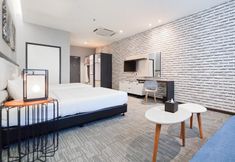 寝室 7 Fives Hotel DNP