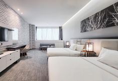 寝室 6 Fives Hotel DNP