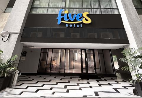 外観 Fives Hotel DNP