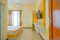 Bedroom One & Quin Guest House Syariah Mitra RedDoorz