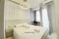 Bedroom DQ Housing Comfort and Nice Studio Trans Park Cibubur