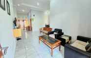 Functional Hall 3 Homestay Jogja Maguwoharjo By Simply Homy