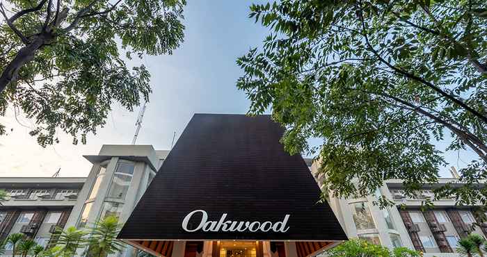 Bên ngoài Oakwood Hotel & Apartments Taman Mini Jakarta