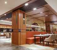 Restaurant 2 FUGO Hotel Samarinda (BigMall)