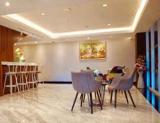 Lobby 2 W Three Style Hotel Makassar