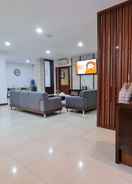 LOBBY IOTEL Dharmawangsa