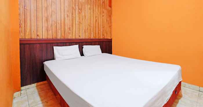 Kamar Tidur OYO 91537 Wisma Seruni Palopo