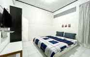 Bedroom 3 Dehome near Pakuwon Mall