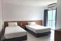 Kamar Tidur Patong Bay Inn