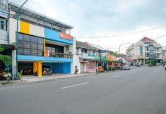 Exterior 7 Sans Hotel Mataram Malioboro