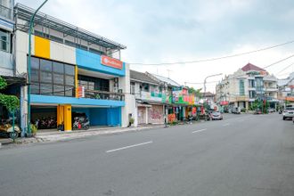 Exterior 4 Sans Hotel Mataram Malioboro