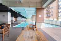Swimming Pool RedLiving Apartemen Tamansari Panoramic - Narel