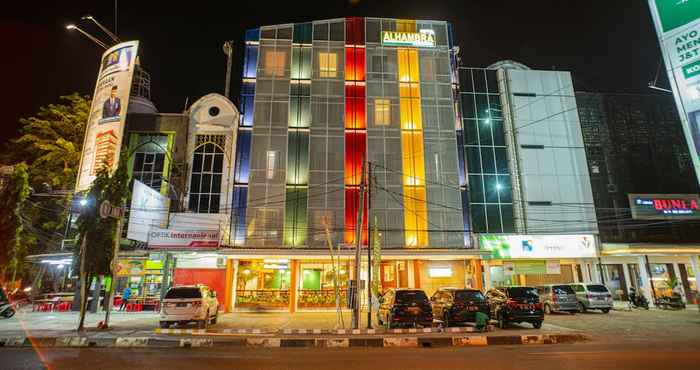 Exterior Parkside Alhambra Hotel Banda Aceh