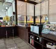 Bar, Cafe and Lounge 6 Baan Plaifah Khao Yai Hotel
