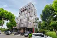 Bangunan RedDoorz Plus near ICE BSD 2