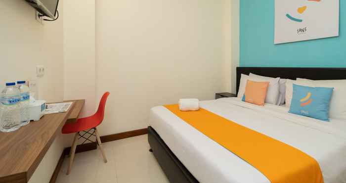 Bedroom Sans Hotel Suryakencana Bogor