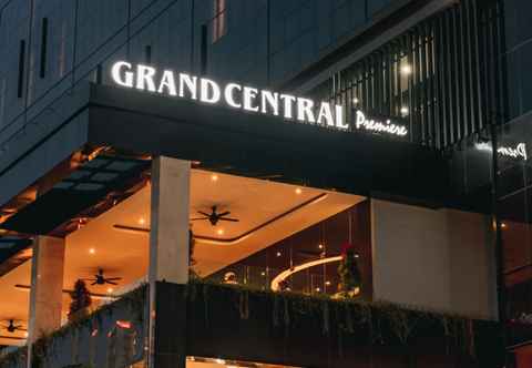 ภายนอกอาคาร Grand Central Premier