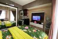 Bedroom springlake summarecon by red promo