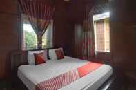 Kamar Tidur OYO 92225 Filadelfia Resto & Penginapan