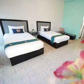 Bedroom 1 Roomquest Chonburi Phanat Nikhom, Na Wang Hin Hotels