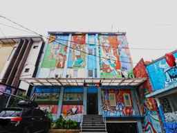 Hotel Eve, USD 21.60