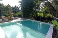 Swimming Pool Kusuma Syariah Villa