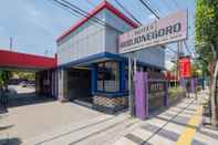 Exterior RedDoorz near Bojonegoro Train Station