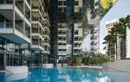 Swimming Pool 7 Pan Pacific Orchard, Singapore