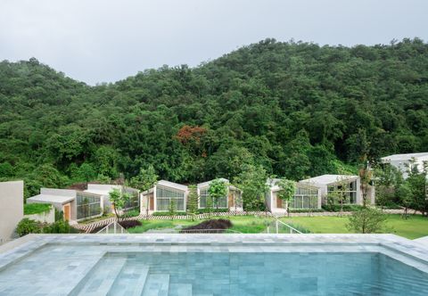 Swimming Pool Hotel MYS Khao Yai