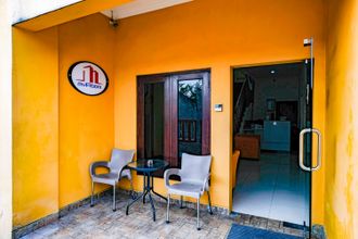 Exterior 4 RedDoorz @ myRoom UMY