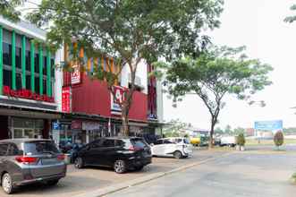 Exterior 4 RedDoorz @ Garden Boulevard Citra Raya Tangerang