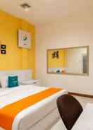 BEDROOM Sans Hotel Finest Medan