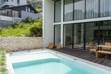 수영장 Lavender Rooftop Villa 3 bedrooms with a private heated swimming pool