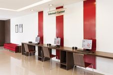 Accommodation Services ibis Bangkok Riverside