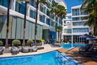 Swimming Pool Hotel Baraquda Heeton Pattaya by Compass Hospitality