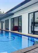 SWIMMING_POOL Collection O 92465 Sawangan Guest House Syariah