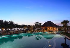 Swimming Pool 4 New World Hoiana Beach Resort