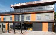 Bangunan 2 Kyriad Hotel M2 Lampung