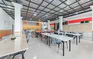 Lainnya 2 Urbanview Hotel 99 Syariah Banjarbaru by RedDoorz