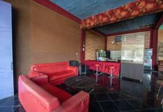 Lobby 6 RedDoorz Syariah near Danau Lut Tawar Takengon 2