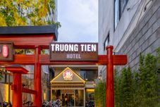 Bangunan Truong Tien Hotel