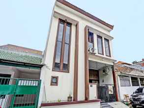 Exterior 4 OYO 92435 Sunlo Cozy Home Syariah