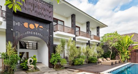 Exterior 2 Cove Tevana