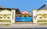 Bangunan 3 SPOT ON 92424 Wulan Homestay Syariah