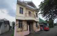 Exterior 3 SPOT ON 92434 Puri Kasih Guest House Syariah