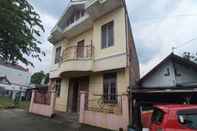 Bangunan SPOT ON 92434 Puri Kasih Guest House Syariah