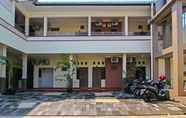 Bangunan 3 Super OYO 92437 Wahidin Guesthouse