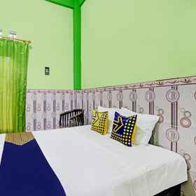 Bedroom1SPOT ON 92445 Mutiara Indah Hotel,Masjid Al Manshurin (LDII)飯店